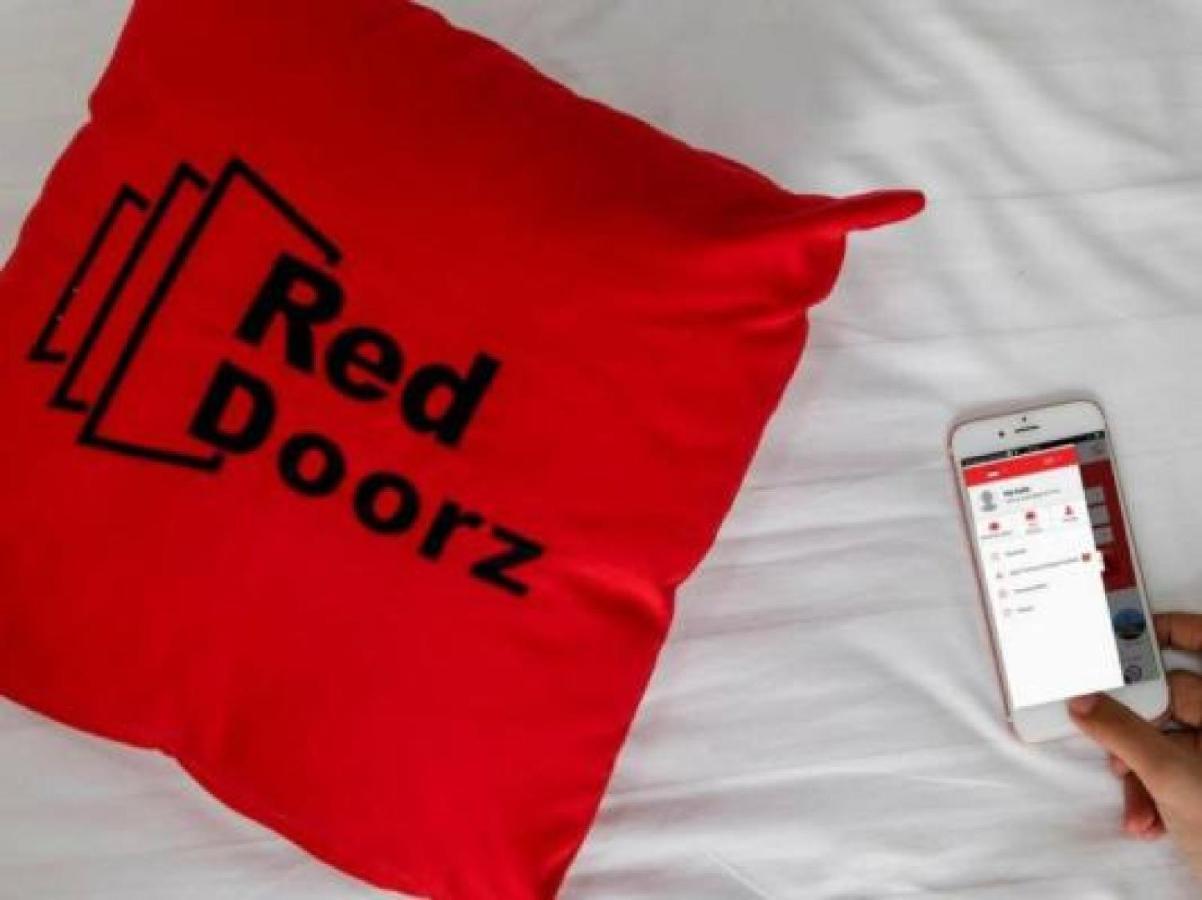 Reddoorz Near Amikom Yogyakarta Salakan Esterno foto